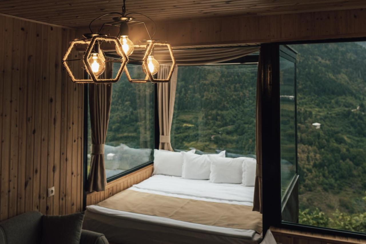 Unique Boutique Hotel Near Batumi Zeda Chkhutuneti Екстер'єр фото